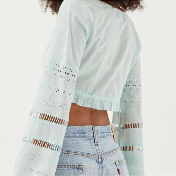 Urban Outfitters Kimichi Blue Blue Crop top - Picture 2 of 5